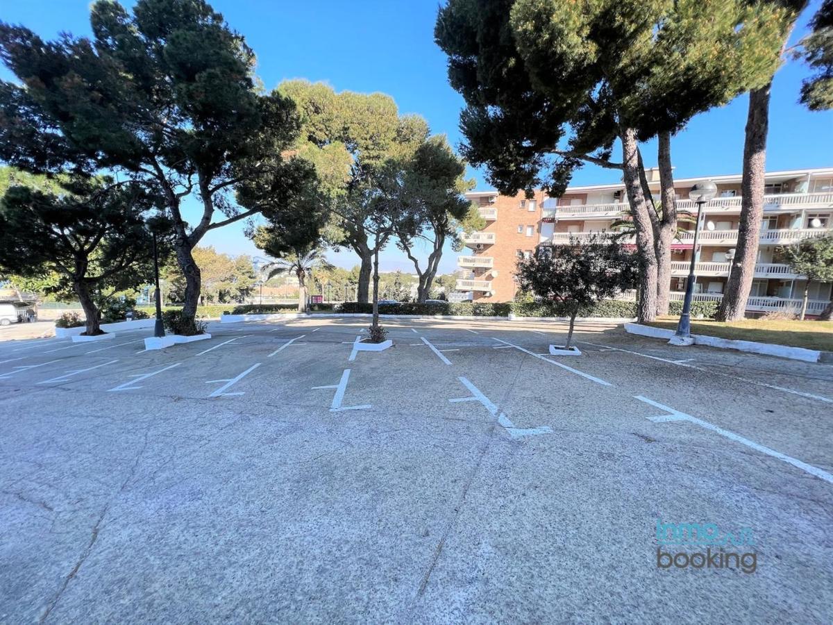 Sun Beach CYE Salou, climatizado, piscina y Pk Exterior foto